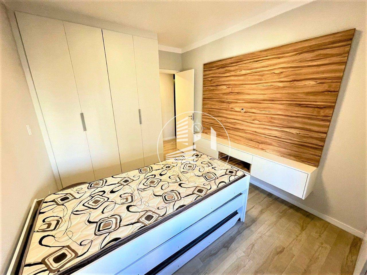 Apartamento para alugar com 3 quartos, 100m² - Foto 14