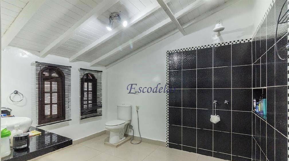 Sobrado para alugar com 5 quartos, 409m² - Foto 8