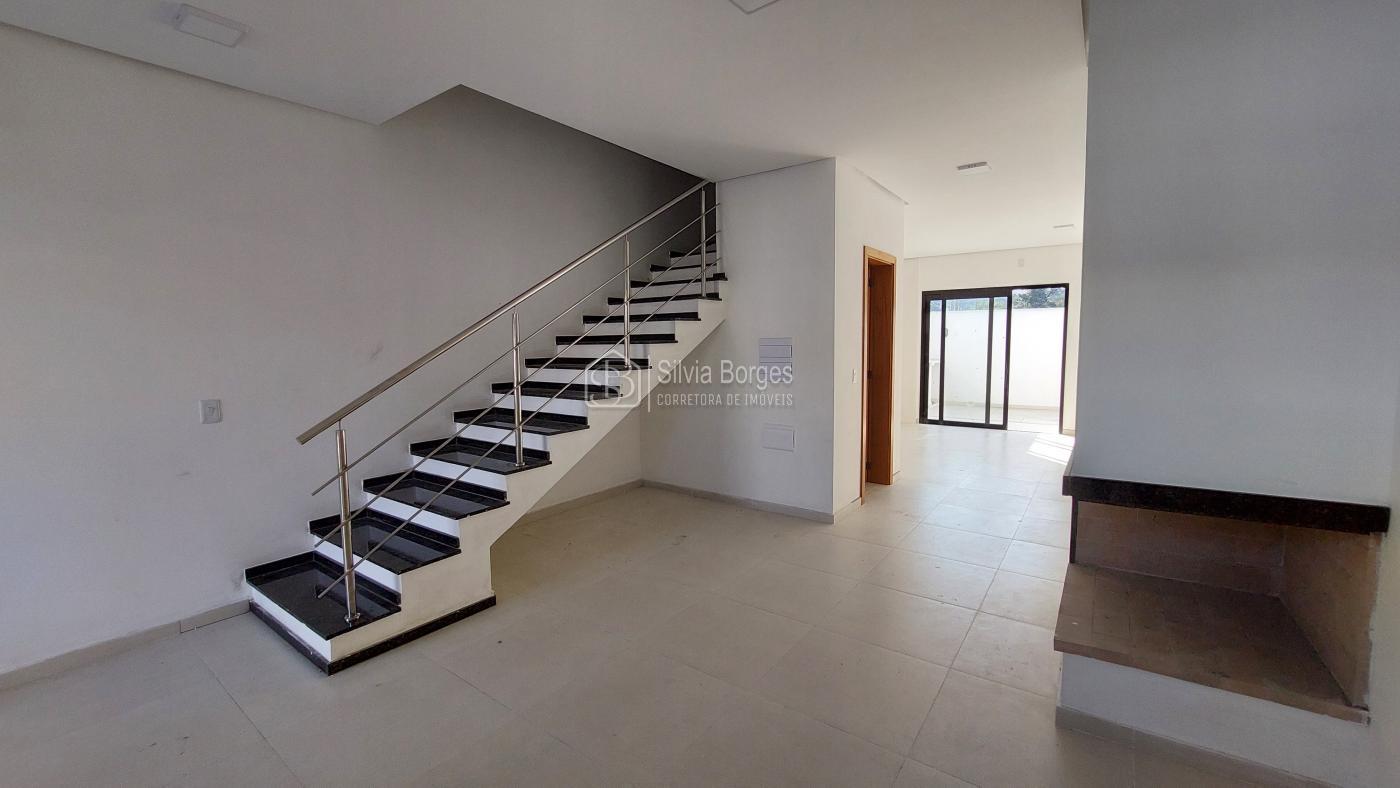 Sobrado à venda com 3 quartos, 125m² - Foto 4