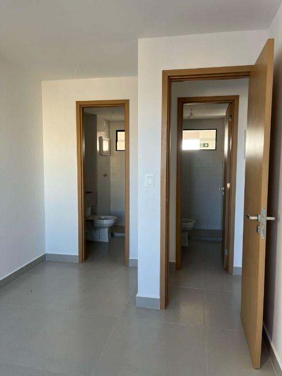 Apartamento à venda com 2 quartos, 60m² - Foto 32