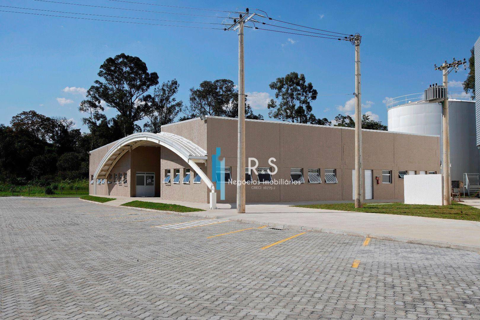 Depósito-Galpão-Armazém para alugar, 2831m² - Foto 1