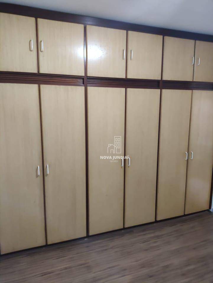 Apartamento para alugar com 3 quartos, 96m² - Foto 1