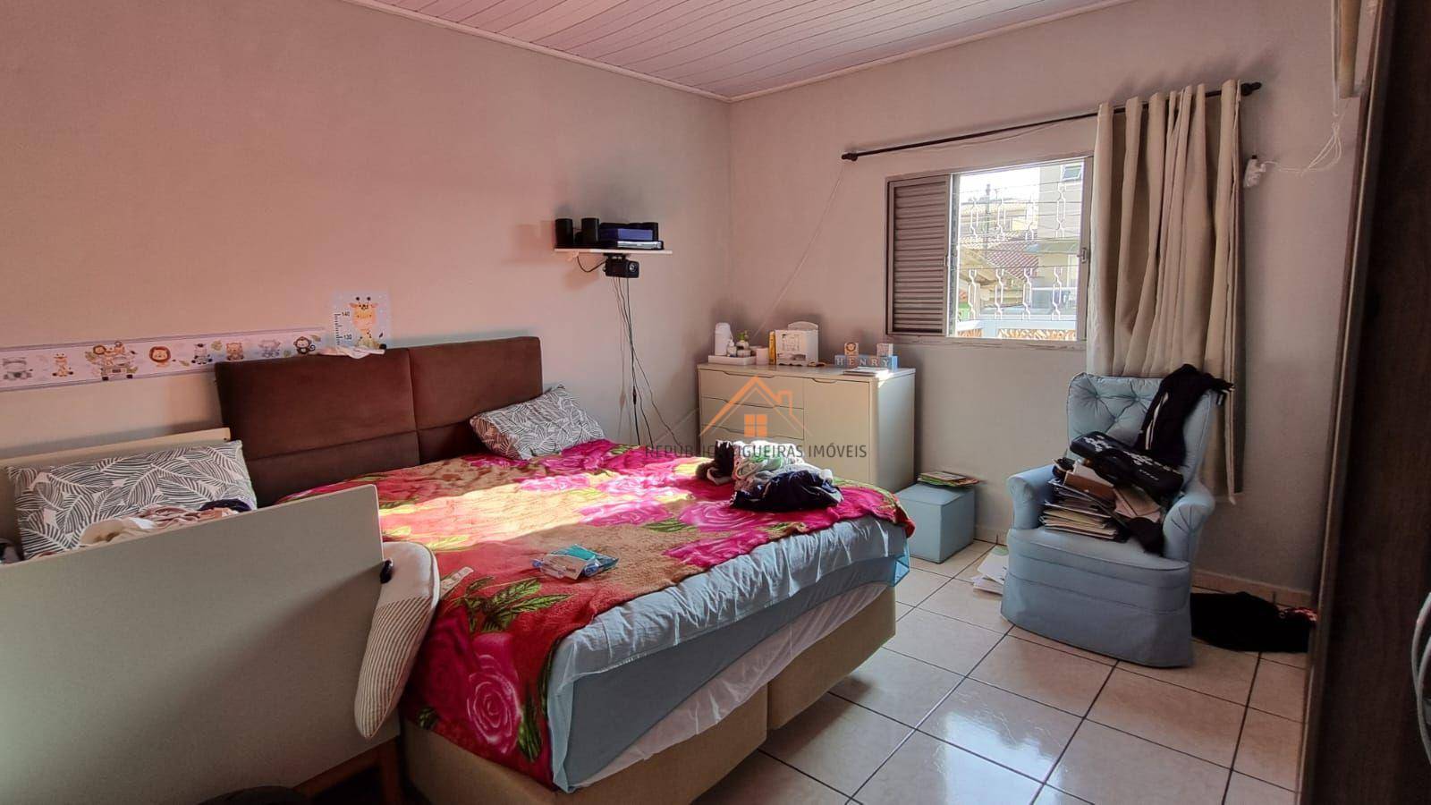 Casa à venda com 2 quartos, 90m² - Foto 15