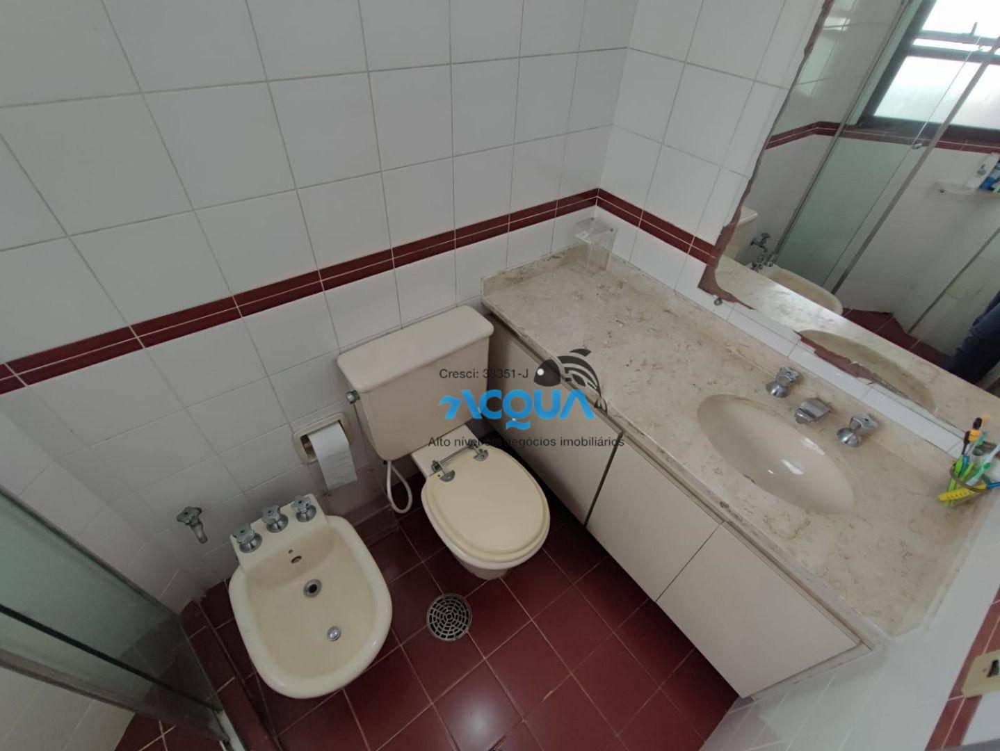 Apartamento à venda com 3 quartos, 180m² - Foto 14