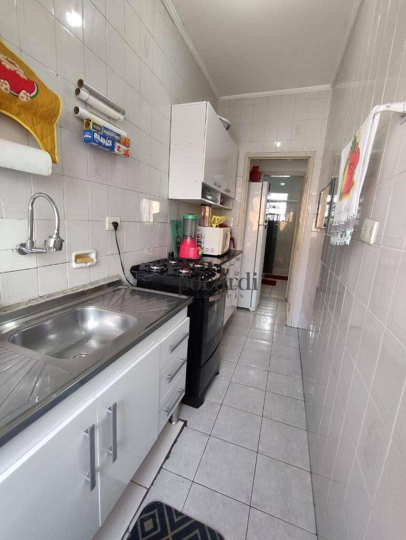 Apartamento à venda com 1 quarto, 50m² - Foto 7