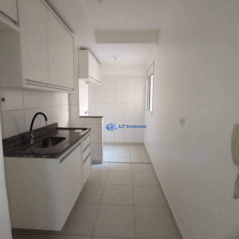 Apartamento para alugar com 2 quartos, 53m² - Foto 11