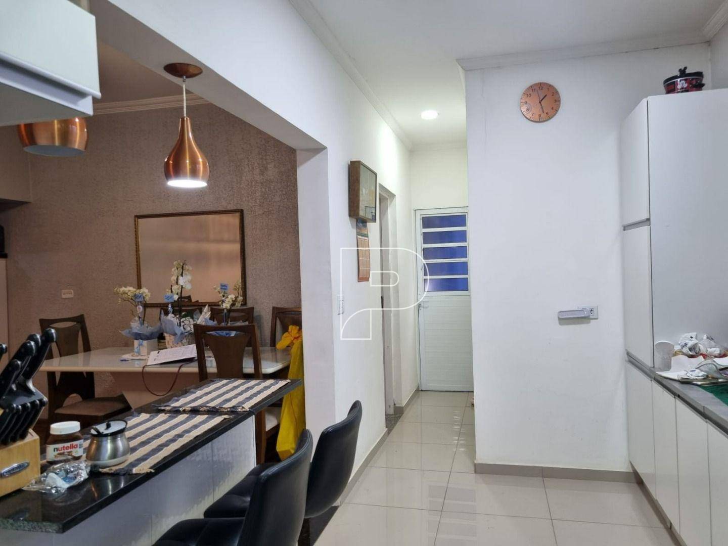 Casa à venda com 2 quartos, 130m² - Foto 19