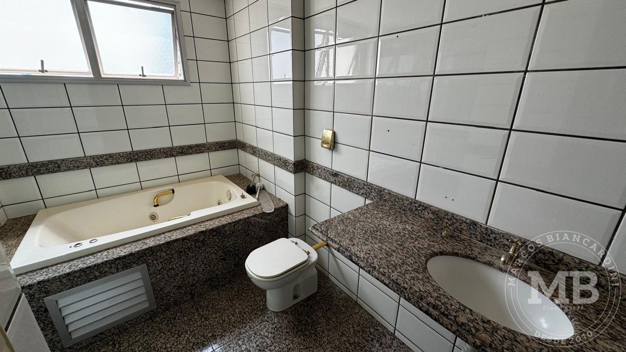 Apartamento à venda com 3 quartos, 181m² - Foto 23