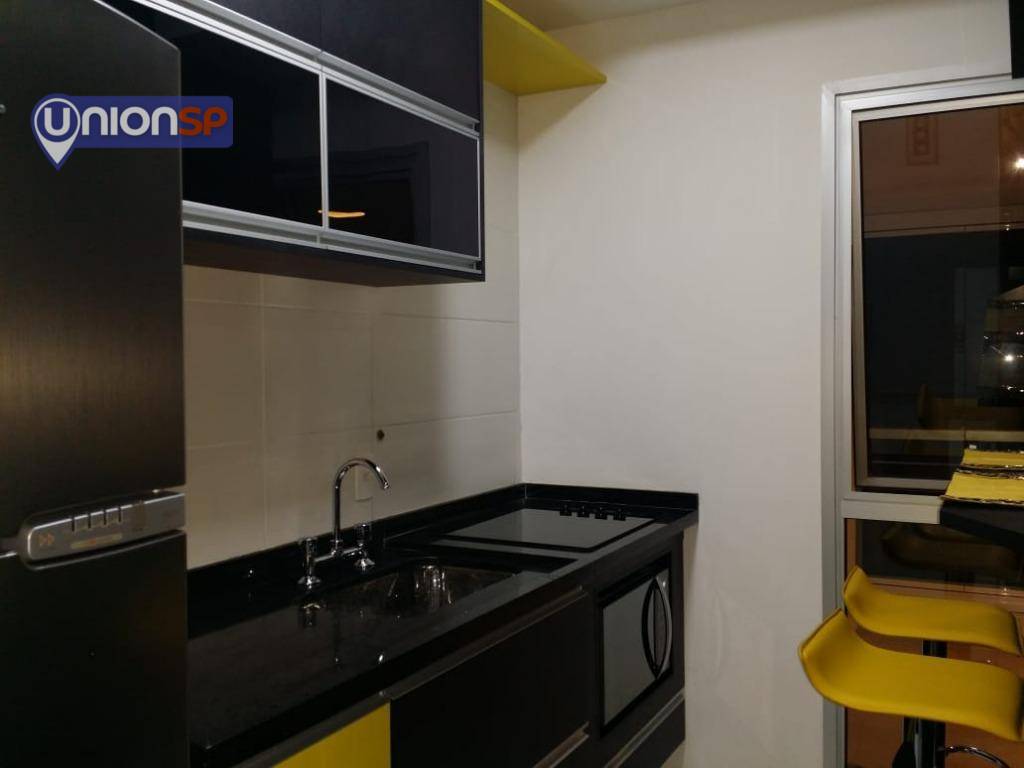 Apartamento à venda com 1 quarto, 50m² - Foto 18