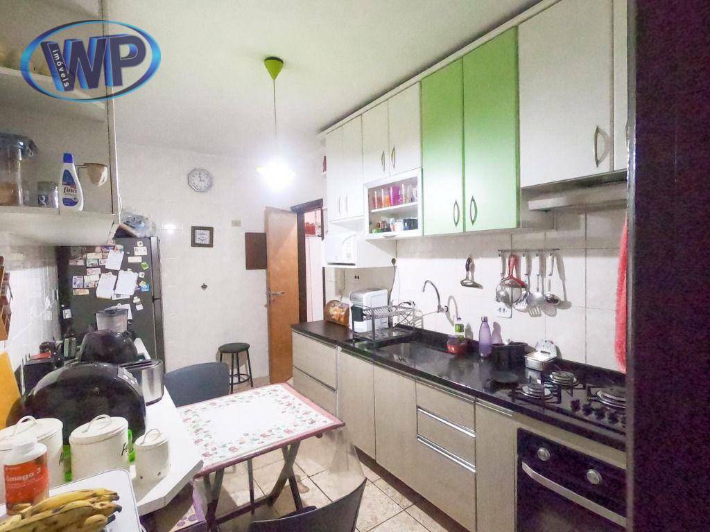 Apartamento à venda com 2 quartos, 92m² - Foto 17