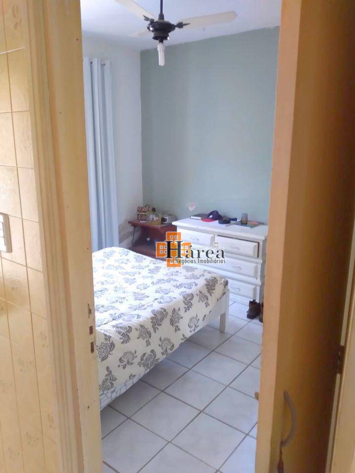 Casa à venda com 3 quartos, 98m² - Foto 5