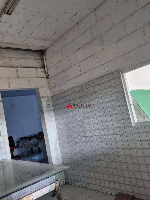 Depósito-Galpão-Armazém para alugar, 541m² - Foto 21