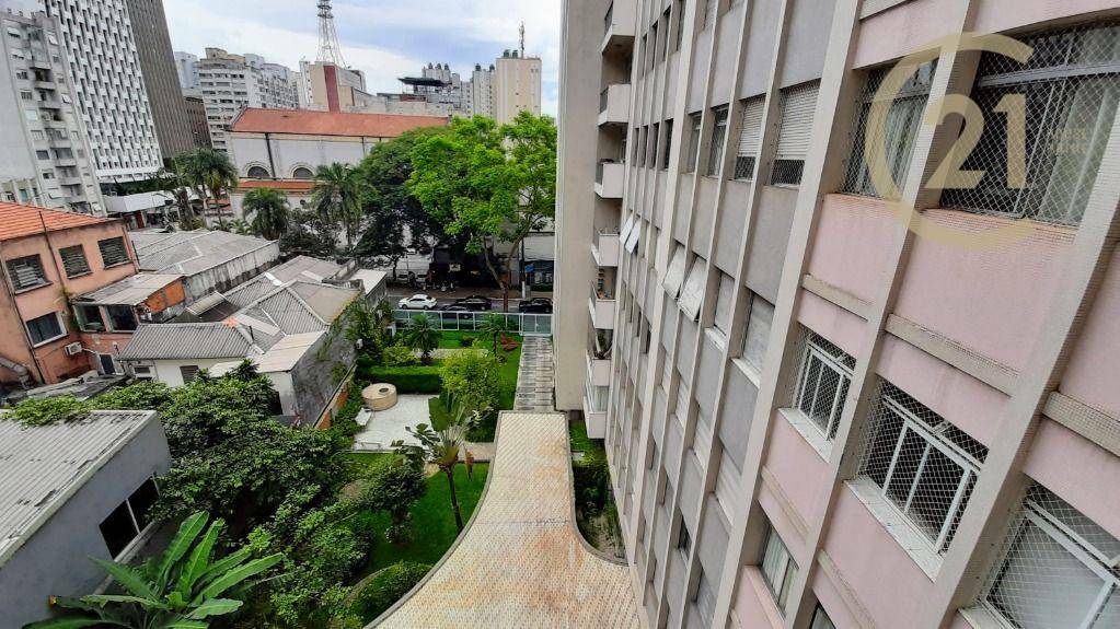 Apartamento à venda com 4 quartos, 270m² - Foto 4