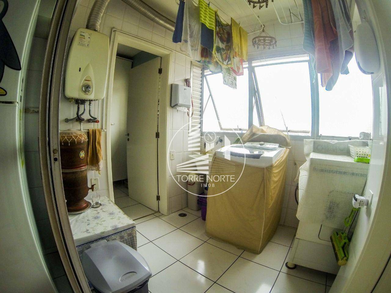 Apartamento à venda com 3 quartos, 90m² - Foto 23