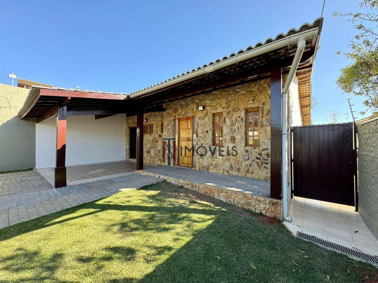 Casa para alugar com 3 quartos, 210m² - Foto 6