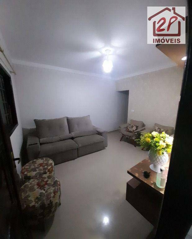 Casa à venda com 2 quartos, 70m² - Foto 2