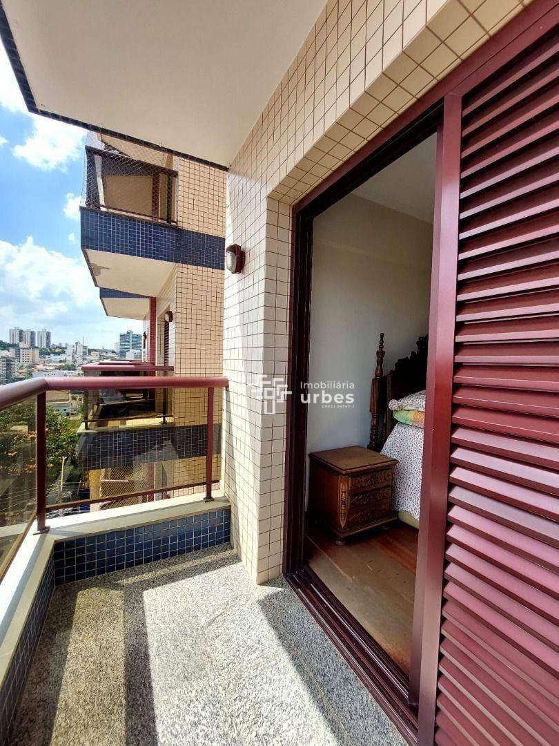 Apartamento para alugar com 3 quartos, 133m² - Foto 22