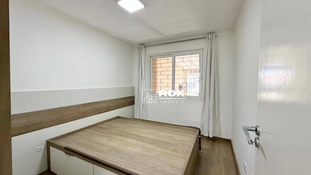 Casa à venda com 3 quartos, 70m² - Foto 14