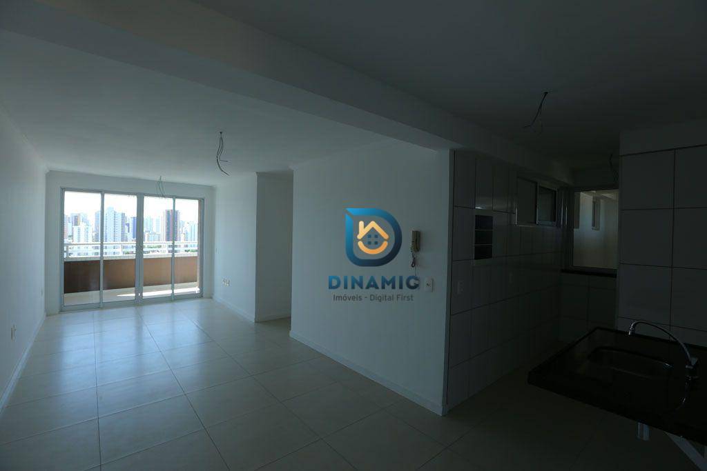 Apartamento à venda com 3 quartos, 80m² - Foto 18