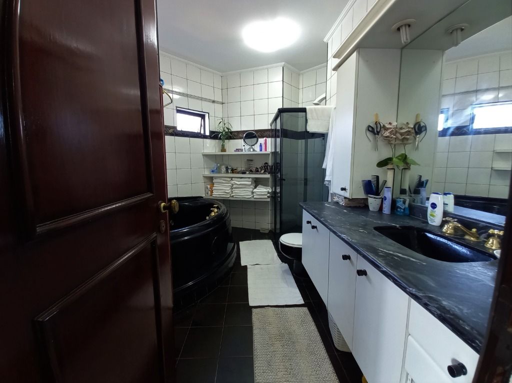 Casa de Condomínio à venda com 4 quartos, 490m² - Foto 14