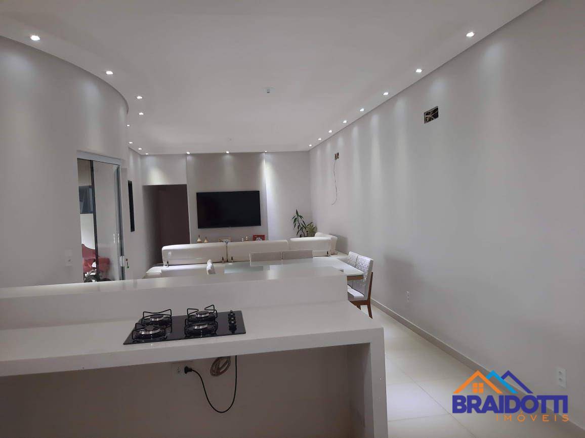 Casa à venda com 3 quartos, 225m² - Foto 15