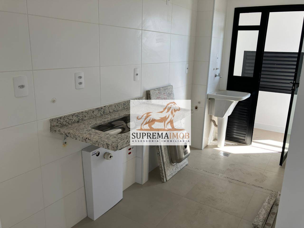 Apartamento à venda com 2 quartos, 66m² - Foto 7