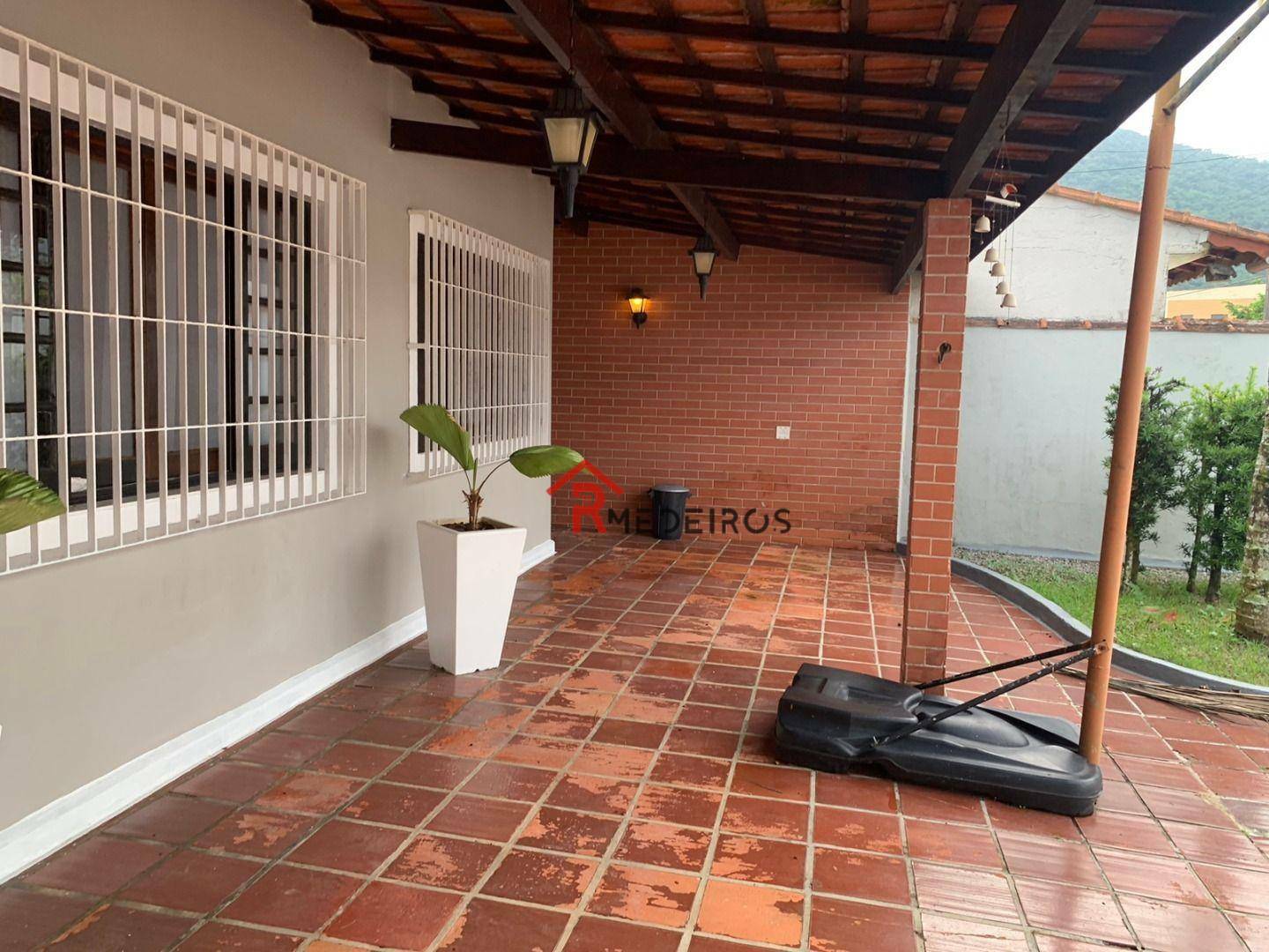 Casa à venda com 2 quartos, 100m² - Foto 3