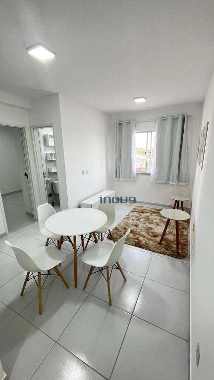 Apartamento à venda com 2 quartos, 44m² - Foto 13