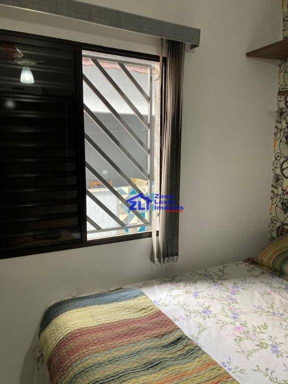 Sobrado à venda com 4 quartos, 220m² - Foto 32