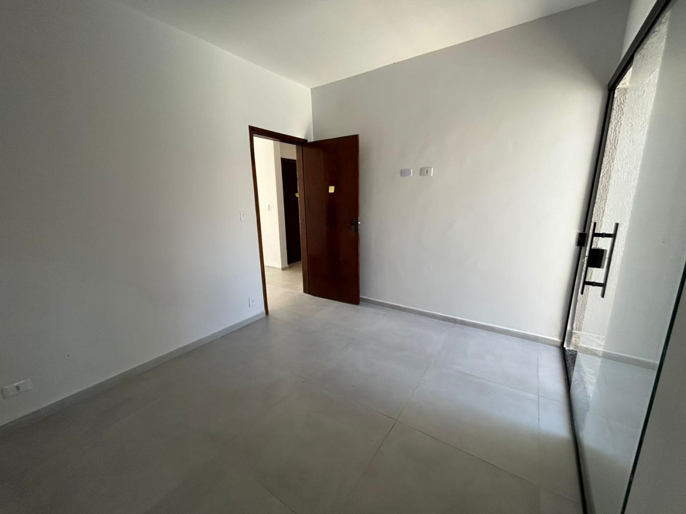 Casa à venda com 4 quartos, 300m² - Foto 7