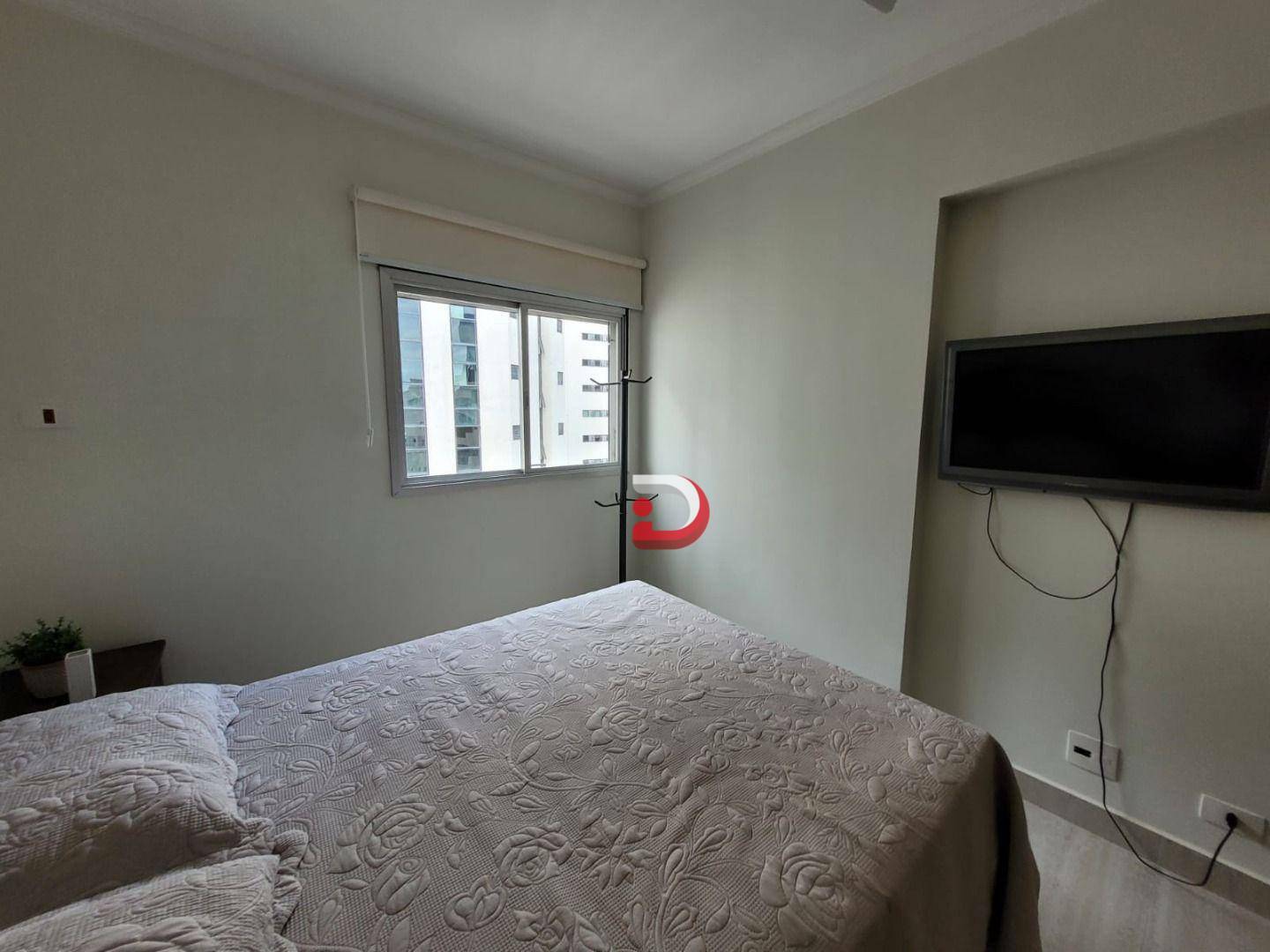 Apartamento à venda com 3 quartos, 125m² - Foto 9