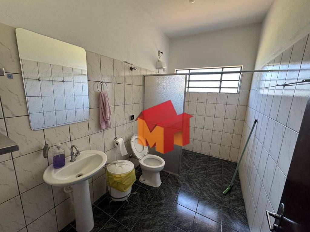 Chácara à venda com 4 quartos, 350m² - Foto 5