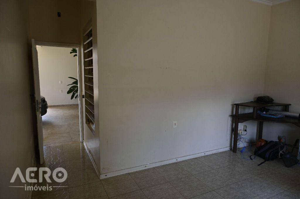 Casa à venda com 5 quartos, 591m² - Foto 58