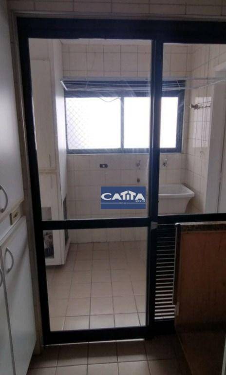 Apartamento para alugar com 3 quartos, 86m² - Foto 9