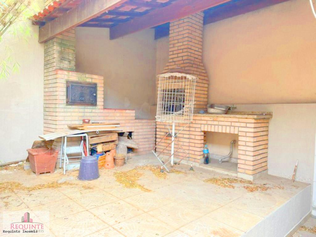 Sobrado para alugar com 3 quartos, 160m² - Foto 11