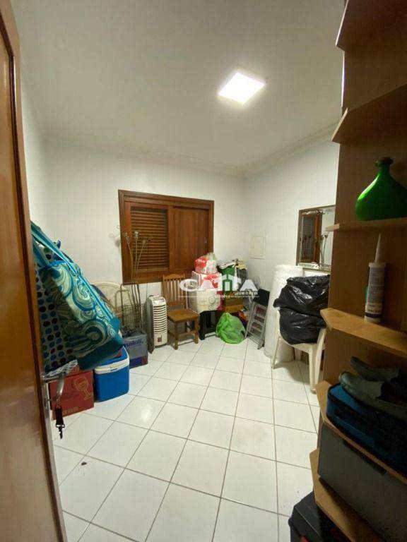 Sobrado à venda e aluguel com 3 quartos, 400m² - Foto 39