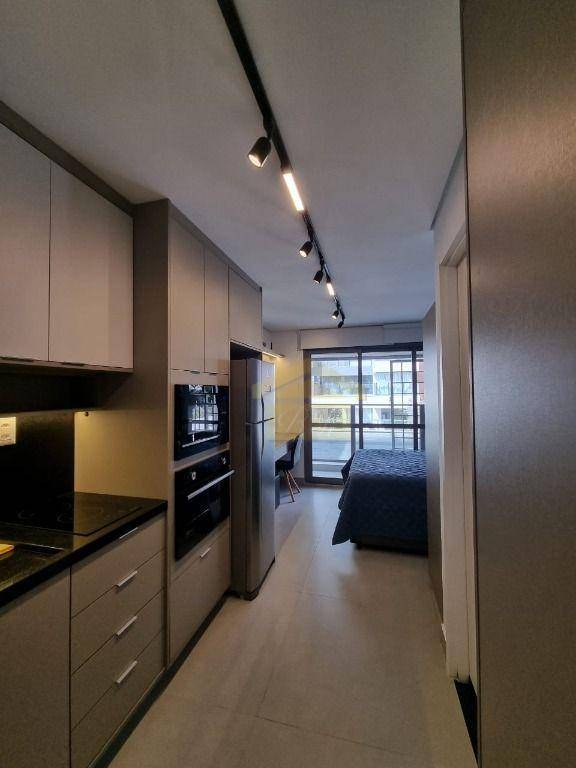 Apartamento à venda e aluguel com 1 quarto, 24m² - Foto 7