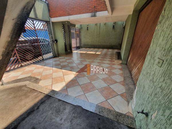 Sobrado à venda com 5 quartos, 240m² - Foto 48