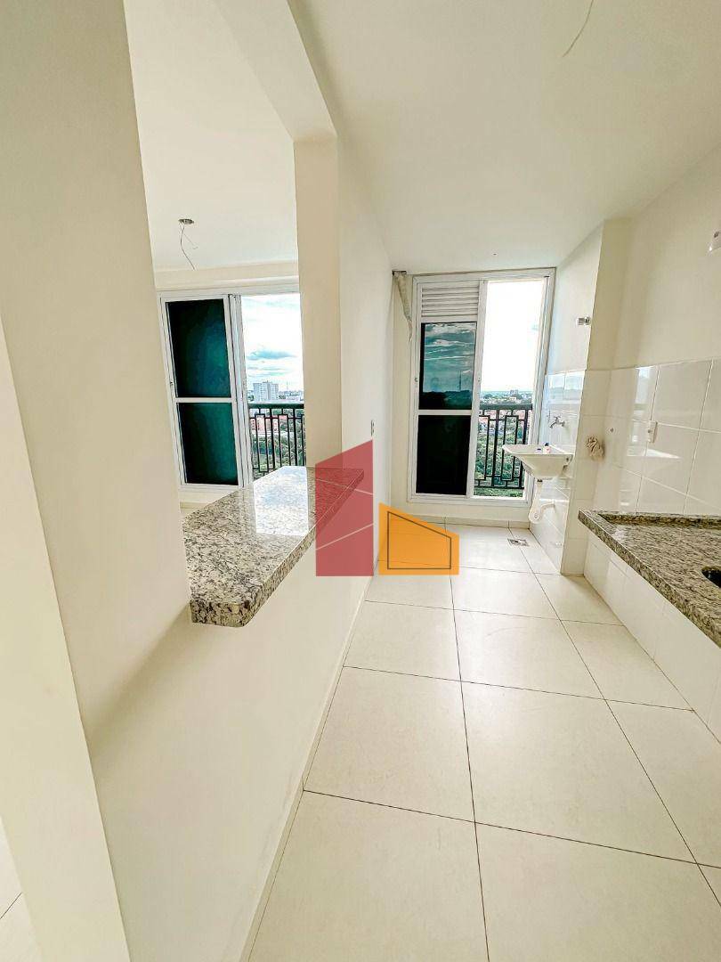 Apartamento à venda com 2 quartos, 56m² - Foto 4