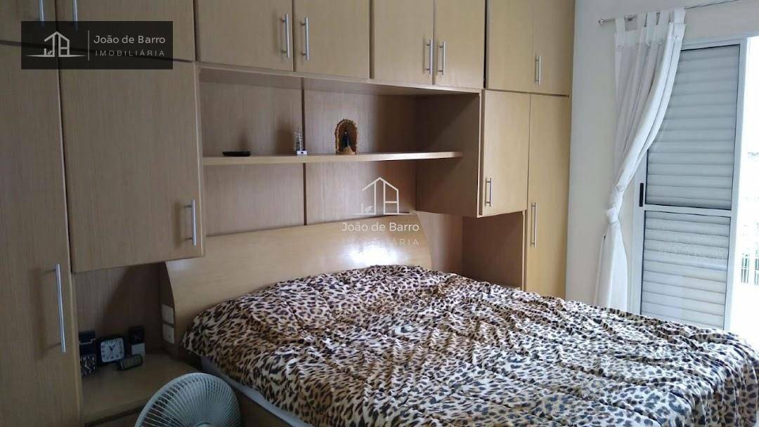 Sobrado à venda com 3 quartos, 305m² - Foto 13