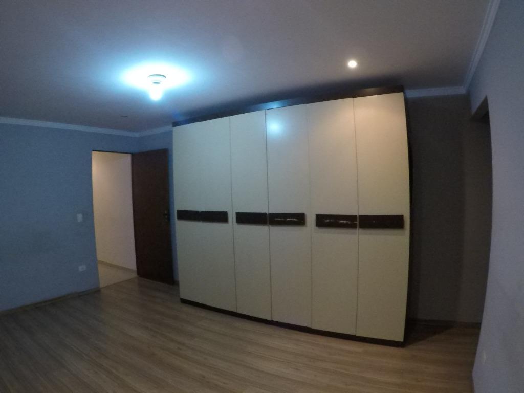 Casa à venda com 6 quartos, 140m² - Foto 13