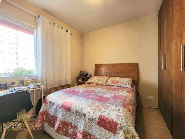 Apartamento à venda com 3 quartos, 107m² - Foto 9