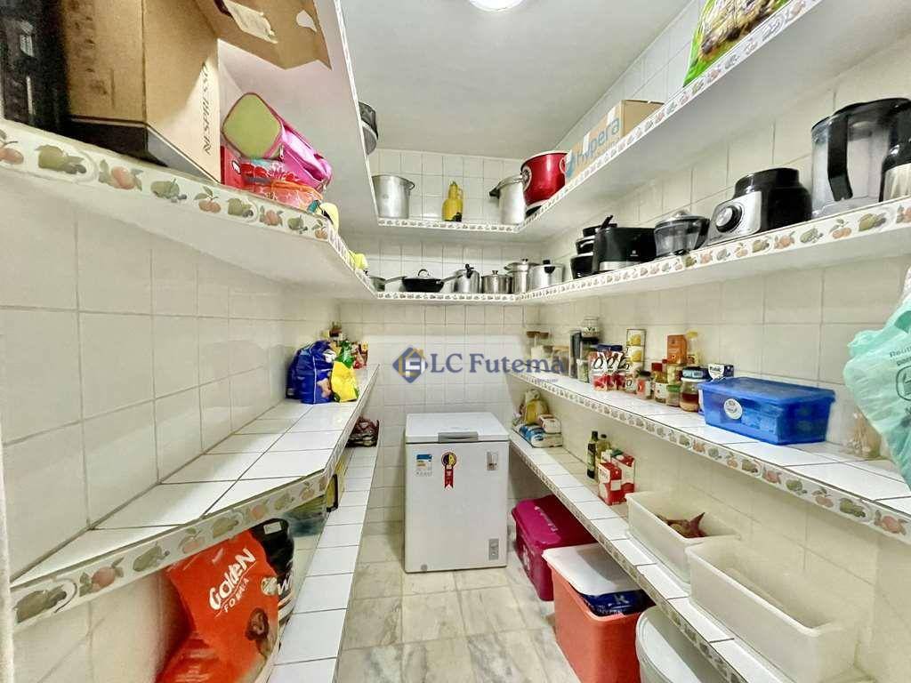 Casa de Condomínio à venda com 4 quartos, 428m² - Foto 17