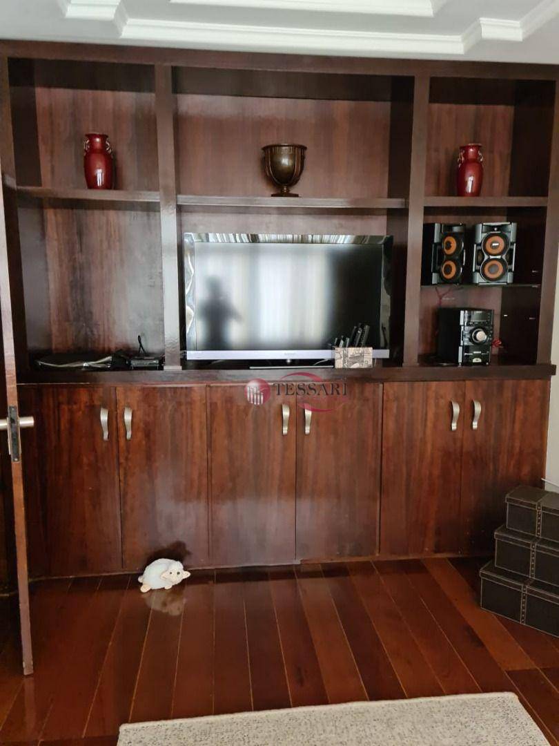 Apartamento à venda e aluguel com 3 quartos, 210m² - Foto 6