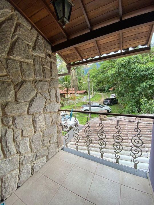 Casa de Condomínio à venda com 3 quartos, 405m² - Foto 24