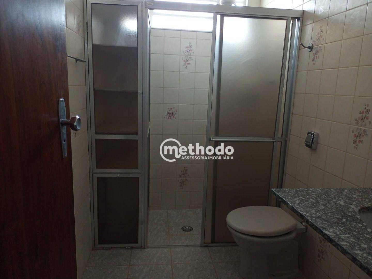 Casa para alugar com 3 quartos, 212m² - Foto 26