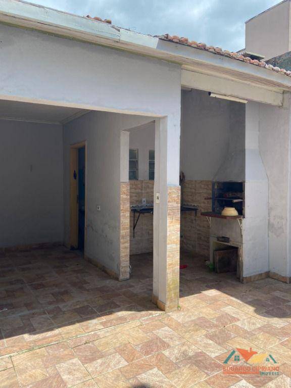 Casa à venda com 3 quartos, 129m² - Foto 6