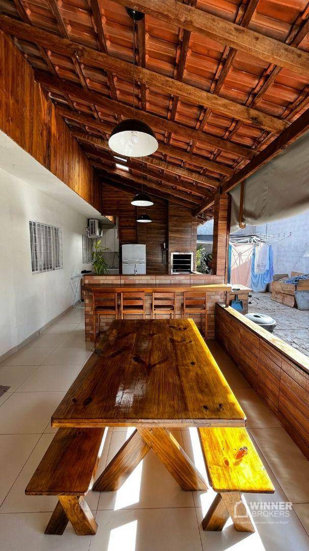 Casa à venda com 3 quartos, 180m² - Foto 11
