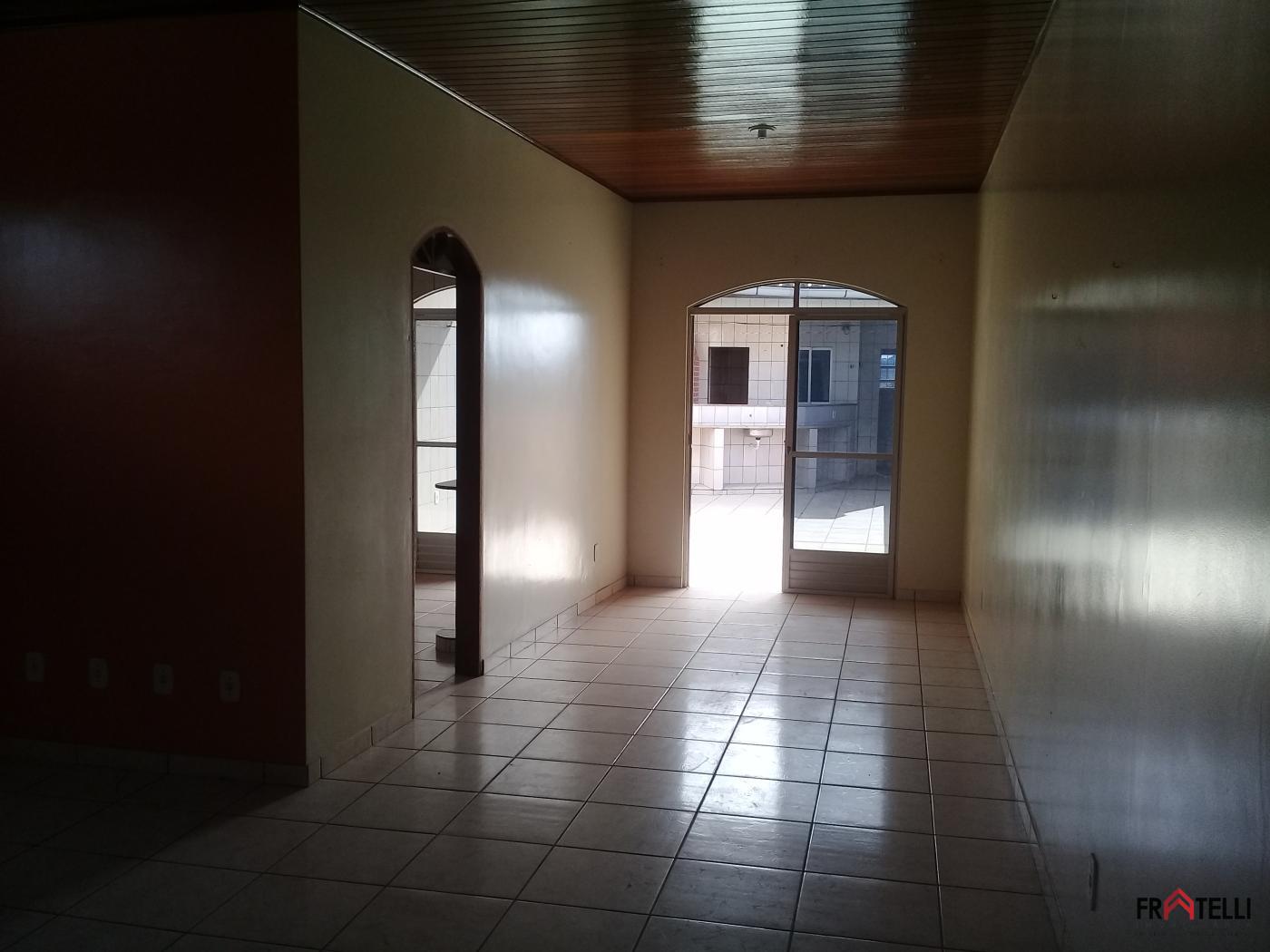 Casa para alugar com 4 quartos, 225m² - Foto 13