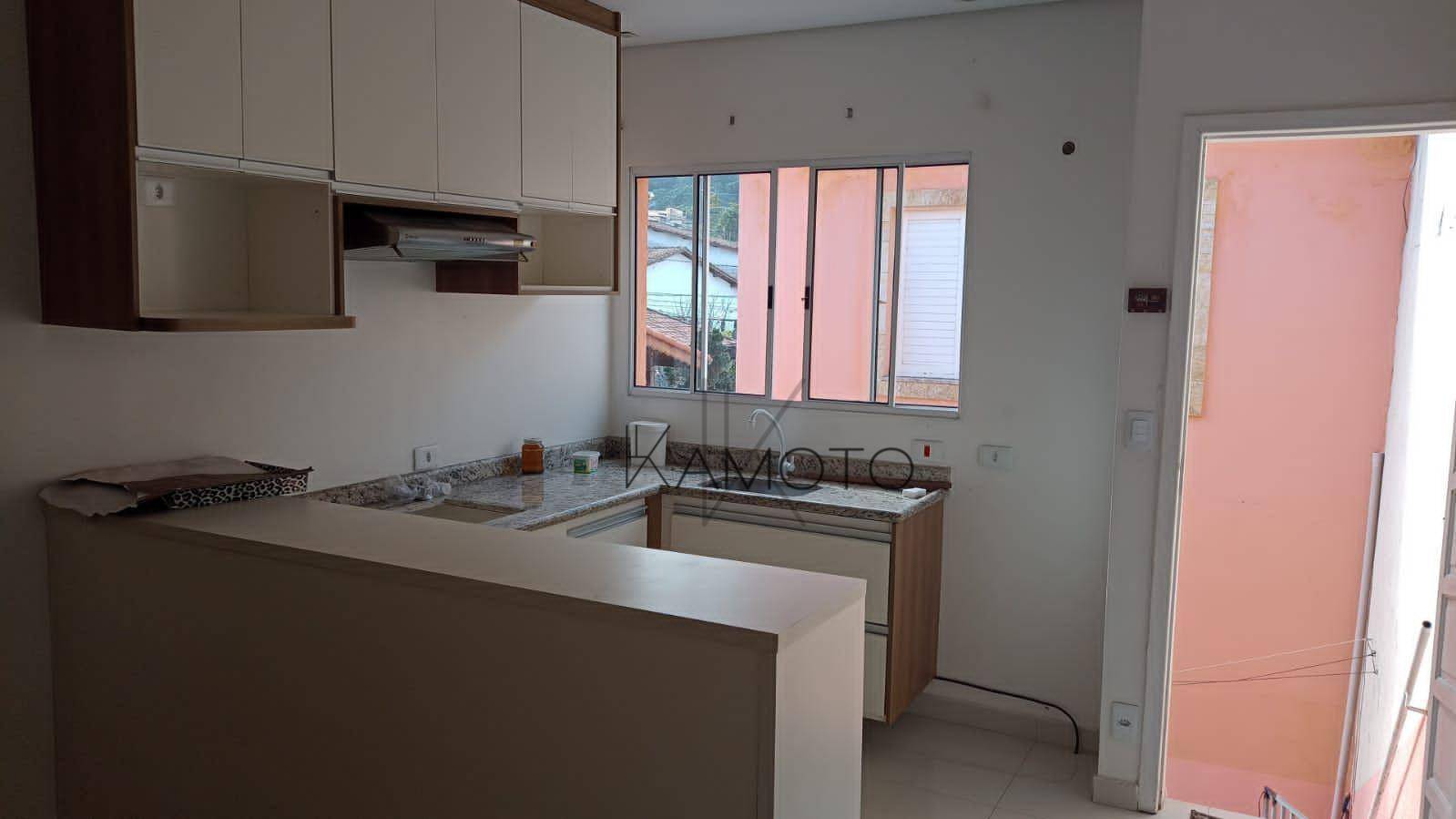 Sobrado à venda com 4 quartos, 164m² - Foto 2